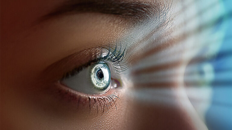 Smart Contact Lenses Keep an Eye on Healt